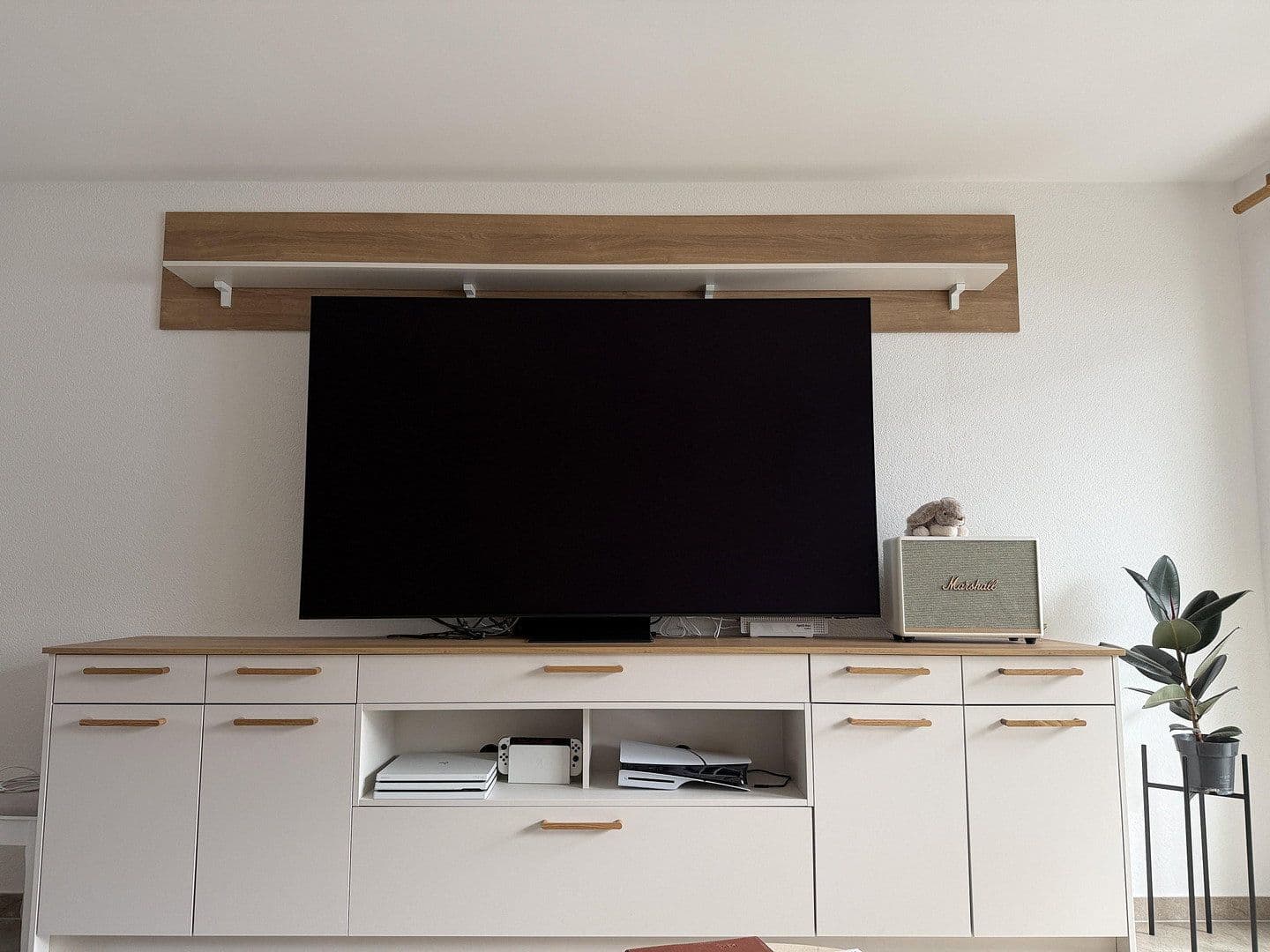 Predaj bytu 3-izbový 80 m², Wiesholzerstraße 4, Rielasingen-Worblingen, Bádensko-Wurttembersko Predaj bytu 3-izbový 80 m², Wiesholzerstraße 4, Rielasingen-Worblingen, Bádensko-Wurttembersko