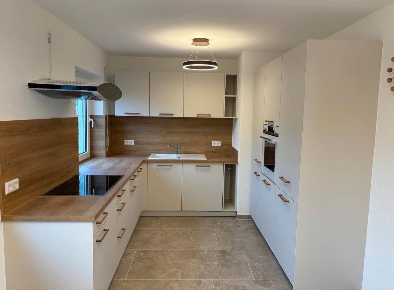 Predaj bytu 3-izbový 80 m², Wiesholzerstraße 4, Rielasingen-Worblingen, Bádensko-Wurttembersko Predaj bytu 3-izbový 80 m², Wiesholzerstraße 4, Rielasingen-Worblingen, Bádensko-Wurttembersko