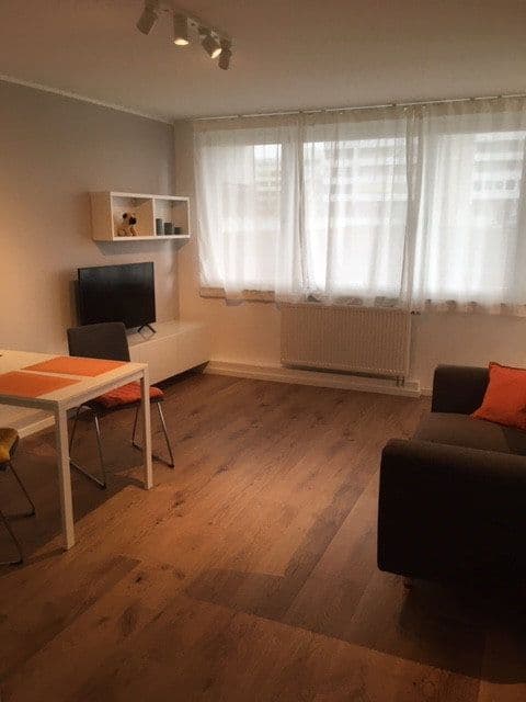 Predaj bytu 1-izbový 35 m², Wilhelm-Hauff-Strass 22, Augsburg, Bavorsko Predaj bytu 1-izbový 35 m², Wilhelm-Hauff-Strass 22, Augsburg, Bavorsko