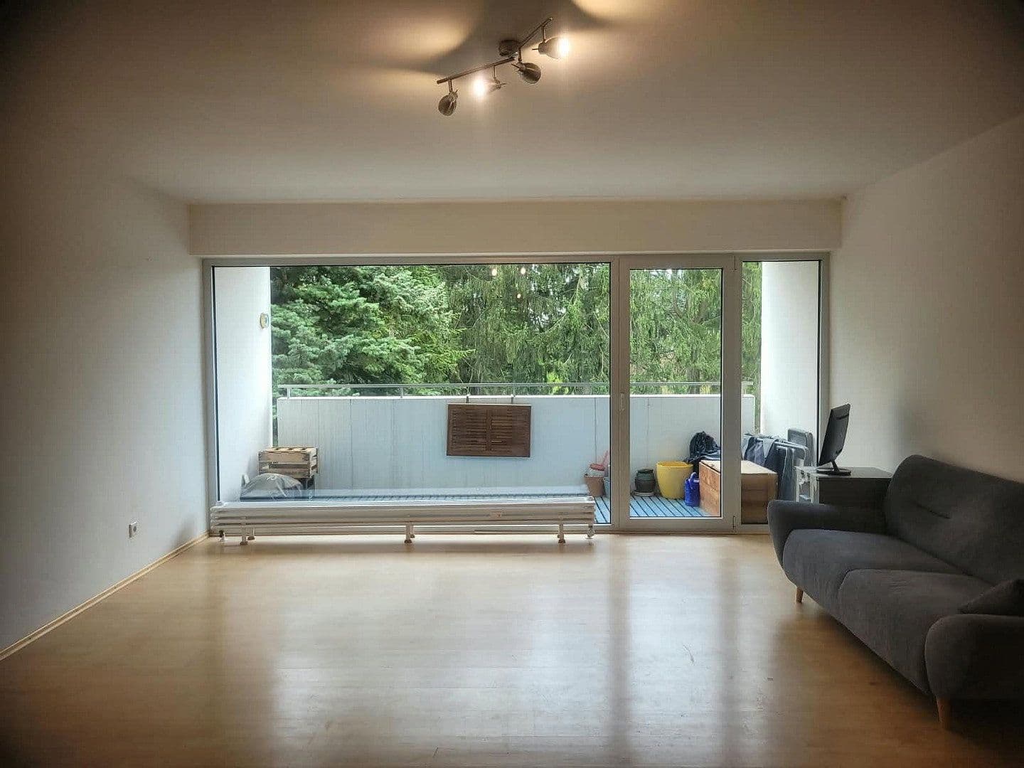 Predaj bytu 1-izbový 40 m², Frankfurt am Main, Hesensko Predaj bytu 1-izbový 40 m², Frankfurt am Main, Hesensko