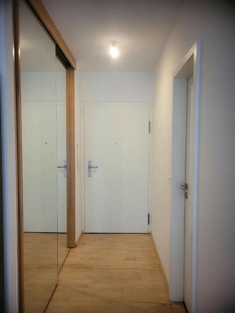 Predaj bytu 1-izbový 40 m², Frankfurt am Main, Hesensko Predaj bytu 1-izbový 40 m², Frankfurt am Main, Hesensko