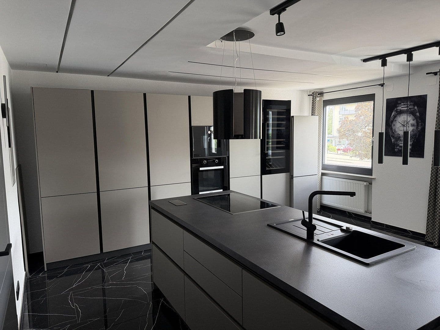 Predaj bytu 4-izbový 90 m², Berlinerstraße 8, Singen (Hohentwiel), Bádensko-Wurttembersko Predaj bytu 4-izbový 90 m², Berlinerstraße 8, Singen (Hohentwiel), Bádensko-Wurttembersko