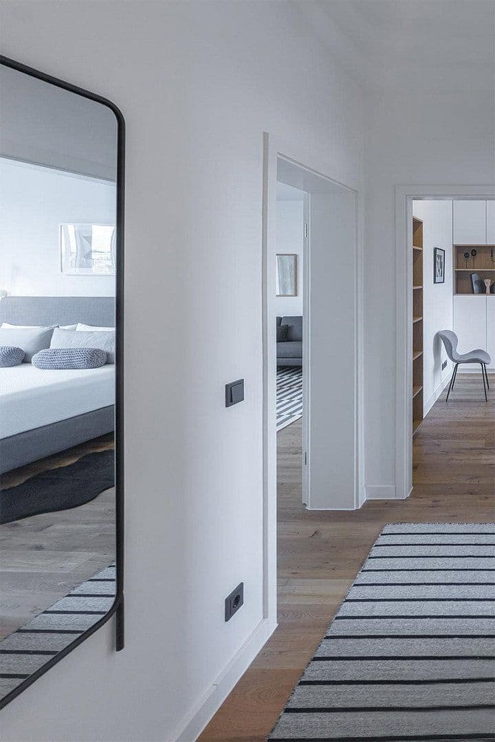 Prenájom bytu 3-izbový 71 m², Aachenerstrasse 157, Düsseldorf, Severné Porýnie - Westfálsko Prenájom bytu 3-izbový 71 m², Aachenerstrasse 157, Düsseldorf, Severné Porýnie - Westfálsko