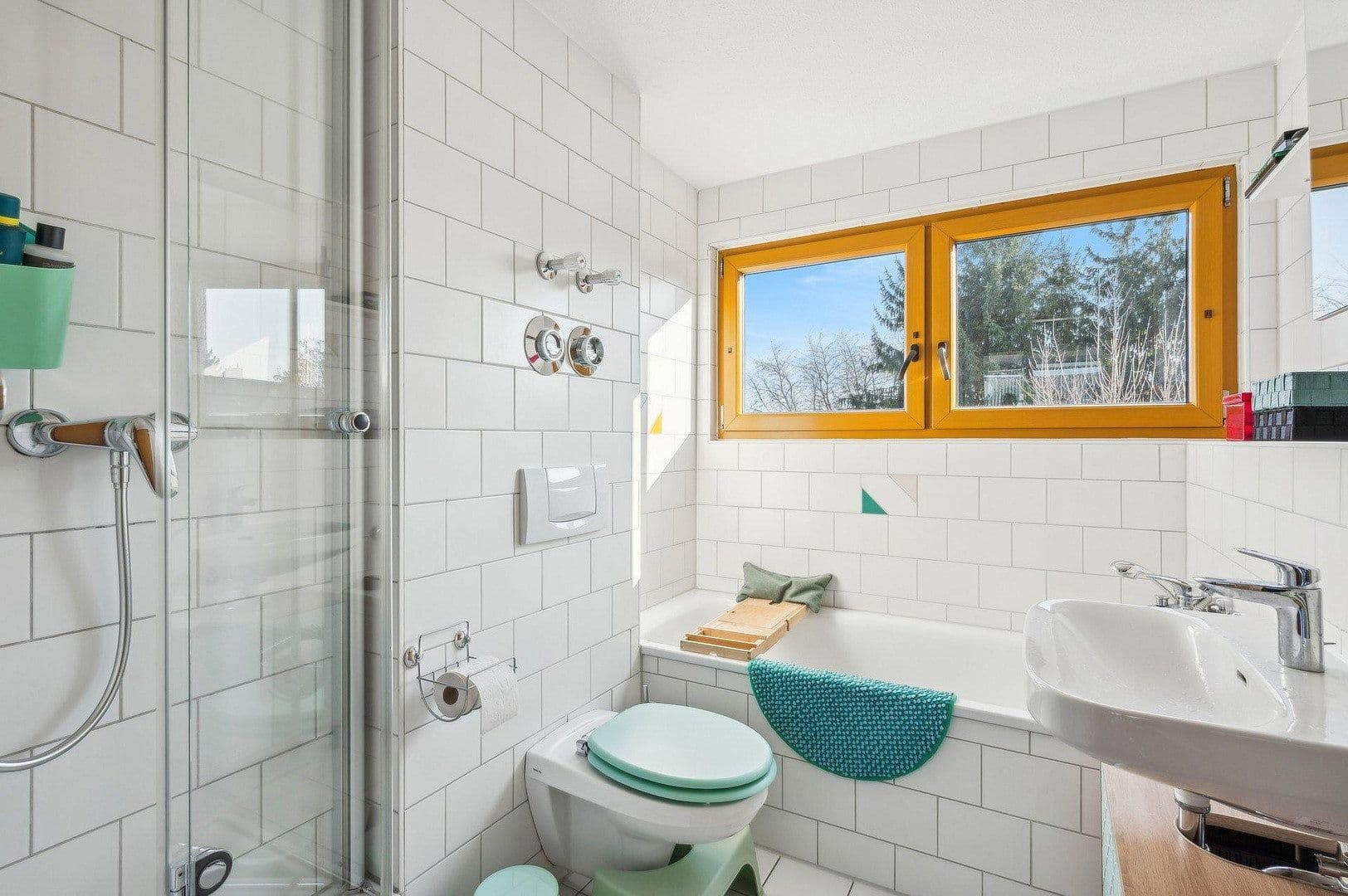 Predaj domu 431 m², pozemok 529 m², In der Höll 9, Friedberg (Hessen), Hesensko Predaj domu 431 m², pozemok 529 m², In der Höll 9, Friedberg (Hessen), Hesensko