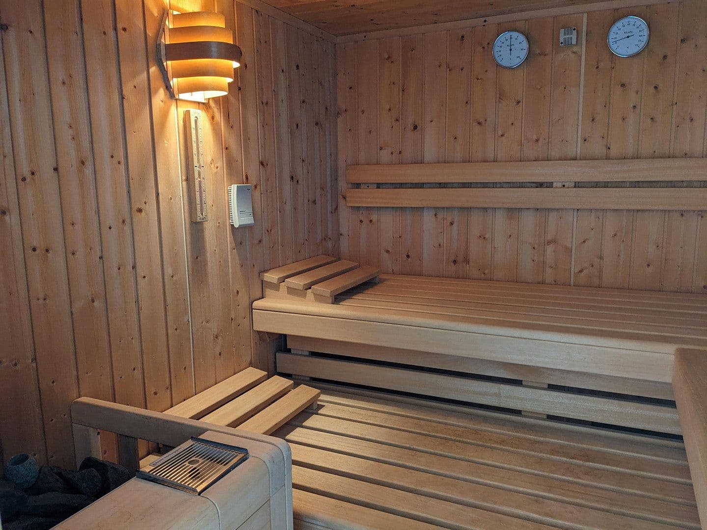 Predaj domu 340 m², pozemok 860 m², Albstadt, Bádensko-Wurttembersko Predaj domu 340 m², pozemok 860 m², Albstadt, Bádensko-Wurttembersko