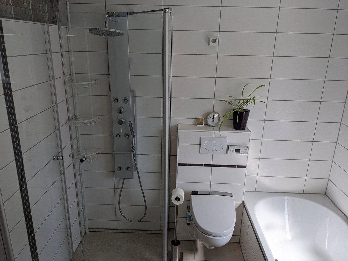 Predaj domu 340 m², pozemok 860 m², Albstadt, Bádensko-Wurttembersko Predaj domu 340 m², pozemok 860 m², Albstadt, Bádensko-Wurttembersko