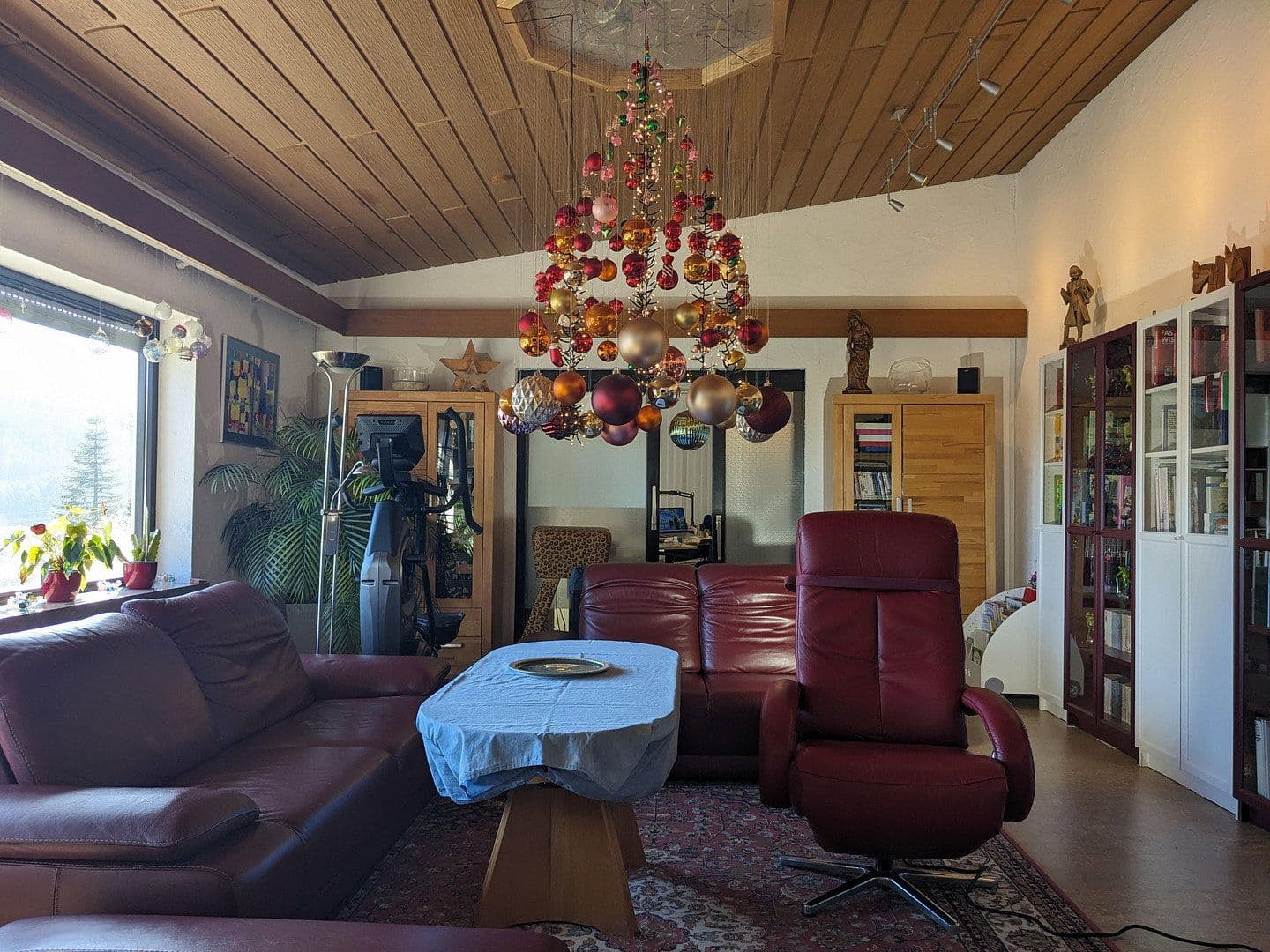 Predaj domu 340 m², pozemok 860 m², Albstadt, Bádensko-Wurttembersko Predaj domu 340 m², pozemok 860 m², Albstadt, Bádensko-Wurttembersko