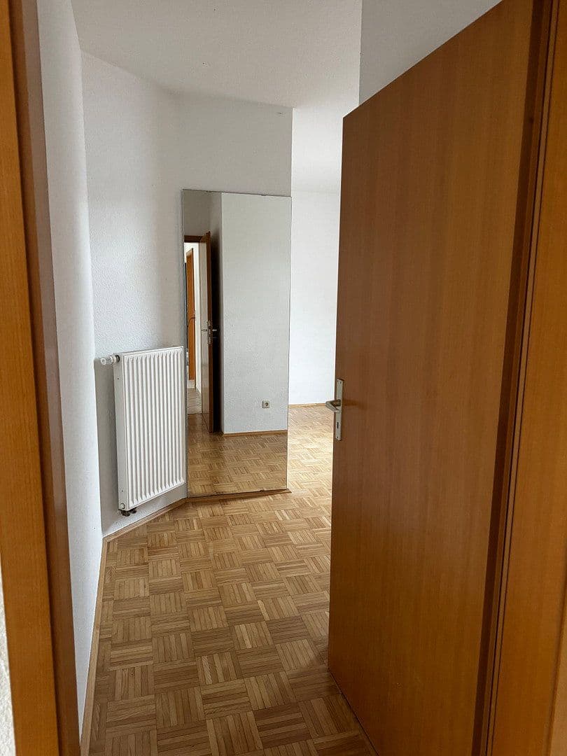 Prenájom bytu 4-izbový 143 m², Burggrumbacher Str. 4, Unterpleichfeld, Bavorsko Prenájom bytu 4-izbový 143 m², Burggrumbacher Str. 4, Unterpleichfeld, Bavorsko