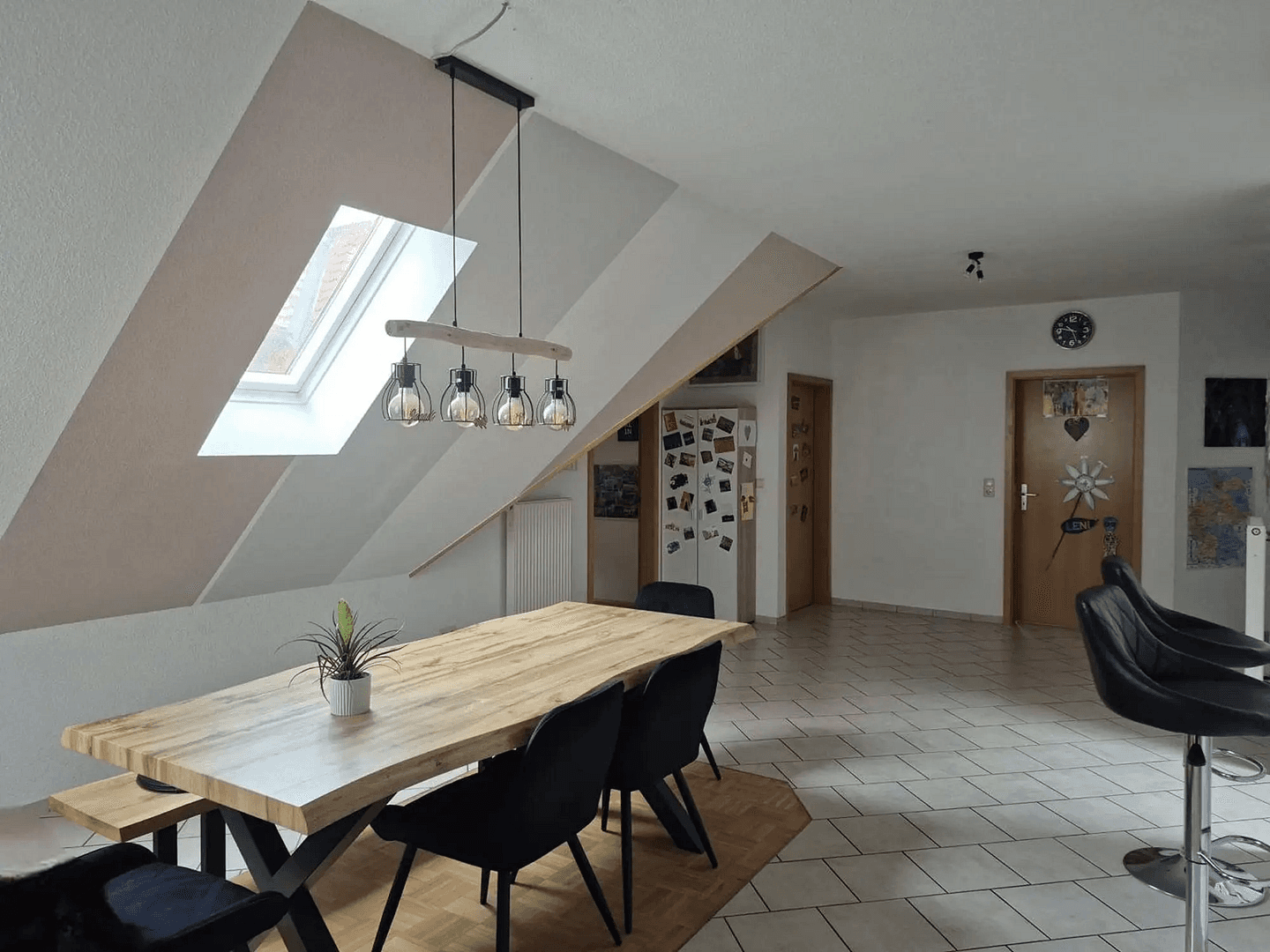 Prenájom bytu 4-izbový 143 m², Burggrumbacher Str. 4, Unterpleichfeld, Bavorsko Prenájom bytu 4-izbový 143 m², Burggrumbacher Str. 4, Unterpleichfeld, Bavorsko
