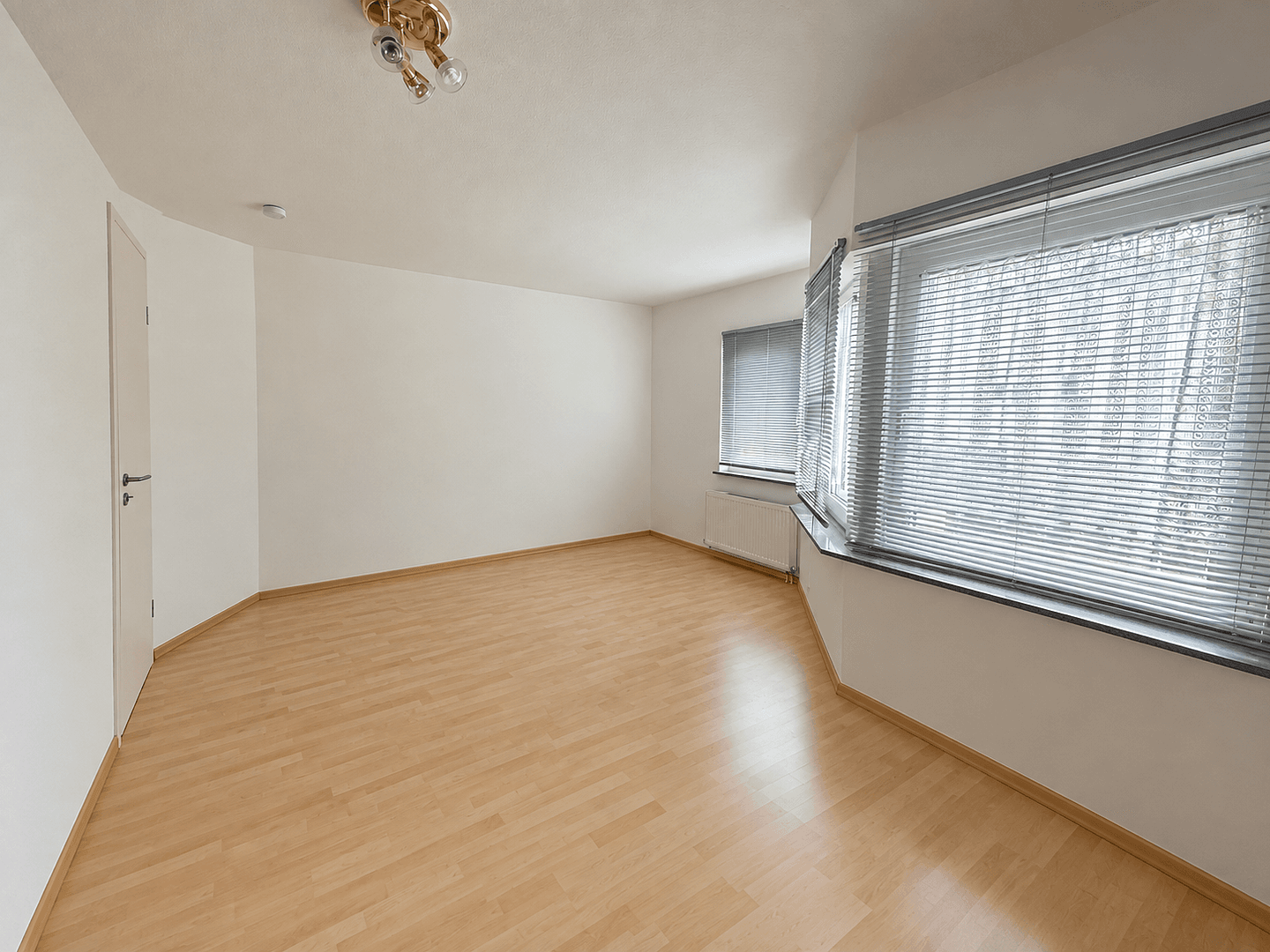 Prenájom bytu 2-izbový 75 m², Wächtersbach, Hesensko Prenájom bytu 2-izbový 75 m², Wächtersbach, Hesensko