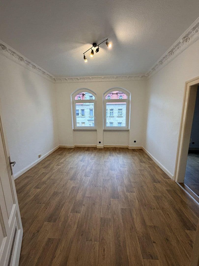 Prenájom bytu 2-izbový 56 m², Bismarkstraße 15, Nürnberg, Bavorsko Prenájom bytu 2-izbový 56 m², Bismarkstraße 15, Nürnberg, Bavorsko