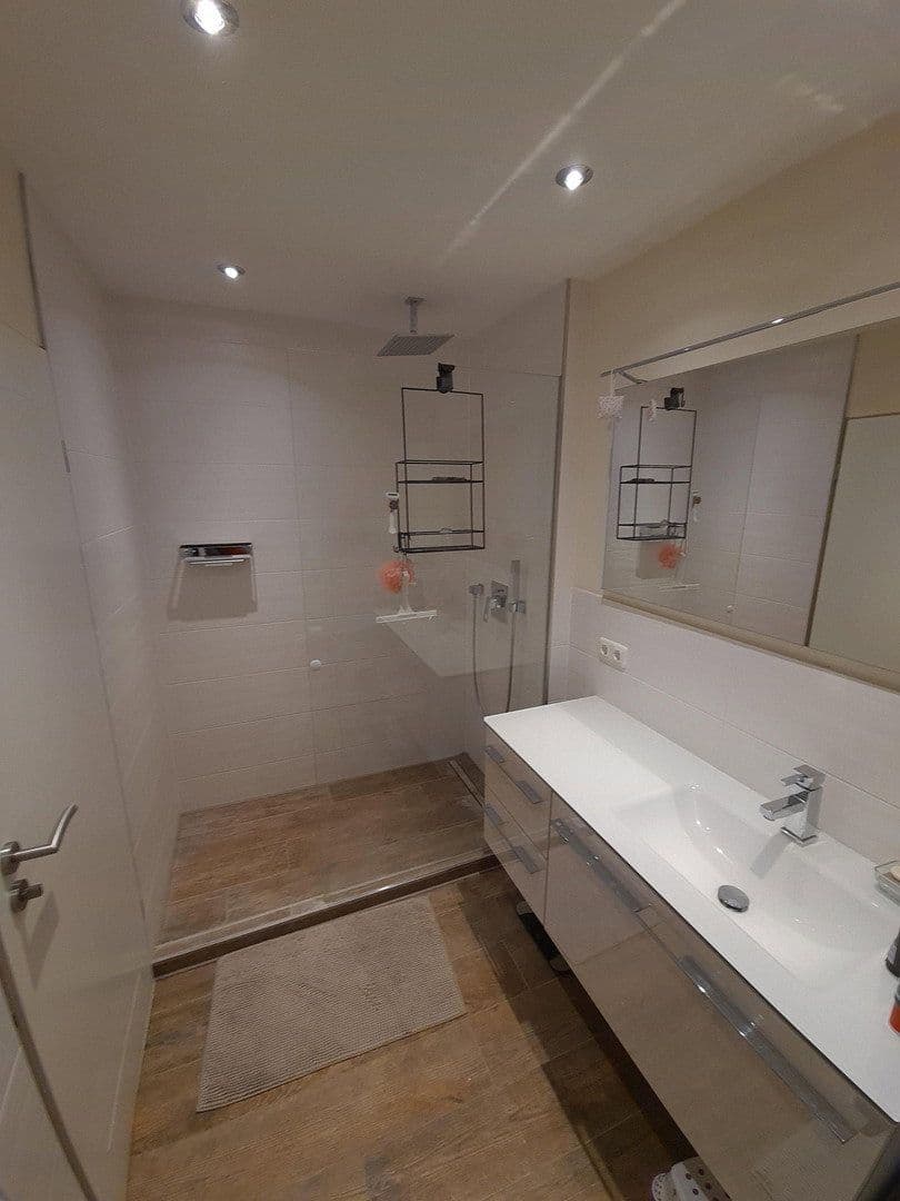 Predaj domu 126 m², pozemok 205 m², Geretsried, Bavorsko Predaj domu 126 m², pozemok 205 m², Geretsried, Bavorsko