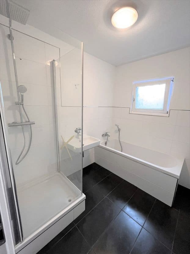 Prenájom bytu 4-izbový 97 m², Dürerstraße 63, Würselen, Severné Porýnie - Westfálsko Prenájom bytu 4-izbový 97 m², Dürerstraße 63, Würselen, Severné Porýnie - Westfálsko