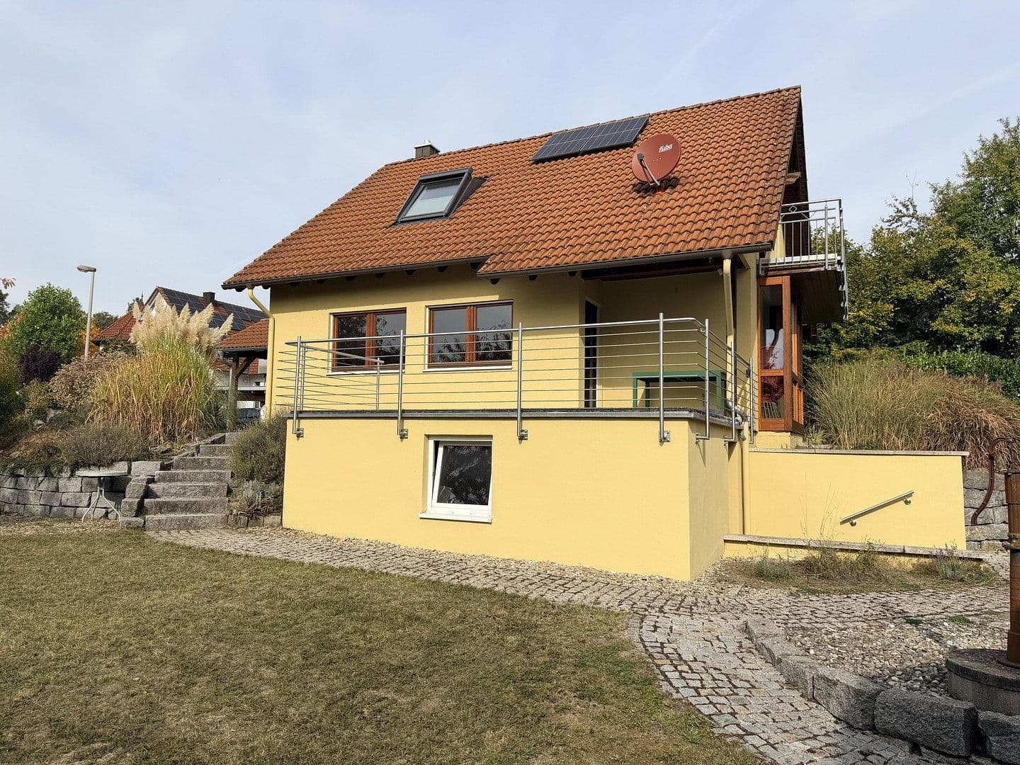 Predaj domu 125 m², pozemok 840 m², Lonnerstadt, Bavorsko Predaj domu 125 m², pozemok 840 m², Lonnerstadt, Bavorsko