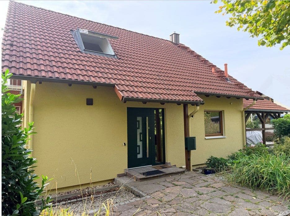 Predaj domu 125 m², pozemok 840 m², Lonnerstadt, Bavorsko Predaj domu 125 m², pozemok 840 m², Lonnerstadt, Bavorsko