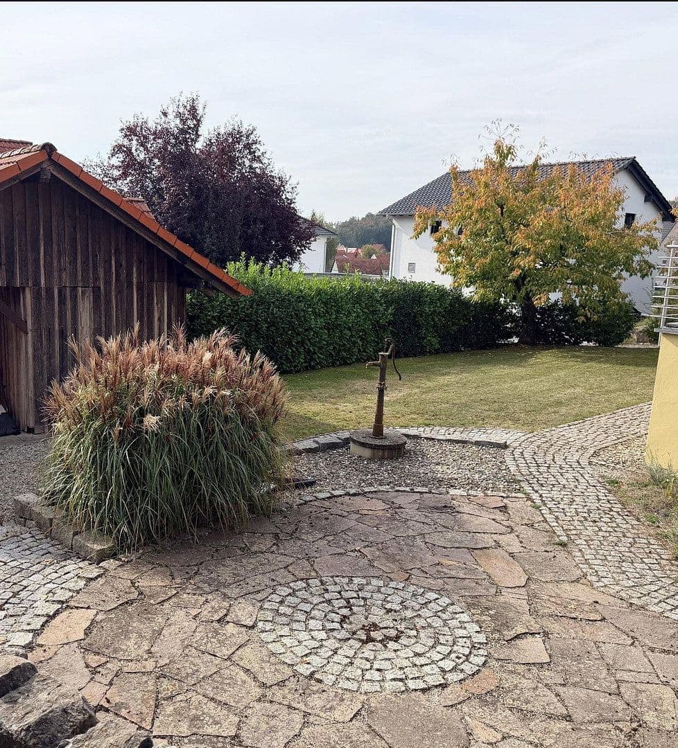 Predaj domu 125 m², pozemok 840 m², Lonnerstadt, Bavorsko Predaj domu 125 m², pozemok 840 m², Lonnerstadt, Bavorsko