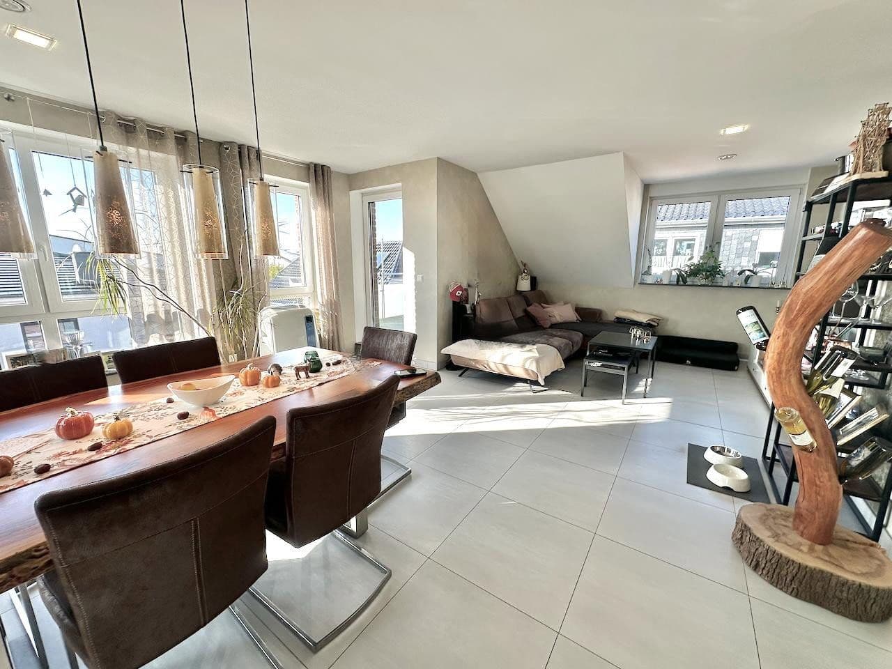 Prenájom bytu 4-izbový 126 m², Glückaufstraße 2D, Sarstedt, Dolné Sasko Prenájom bytu 4-izbový 126 m², Glückaufstraße 2D, Sarstedt, Dolné Sasko