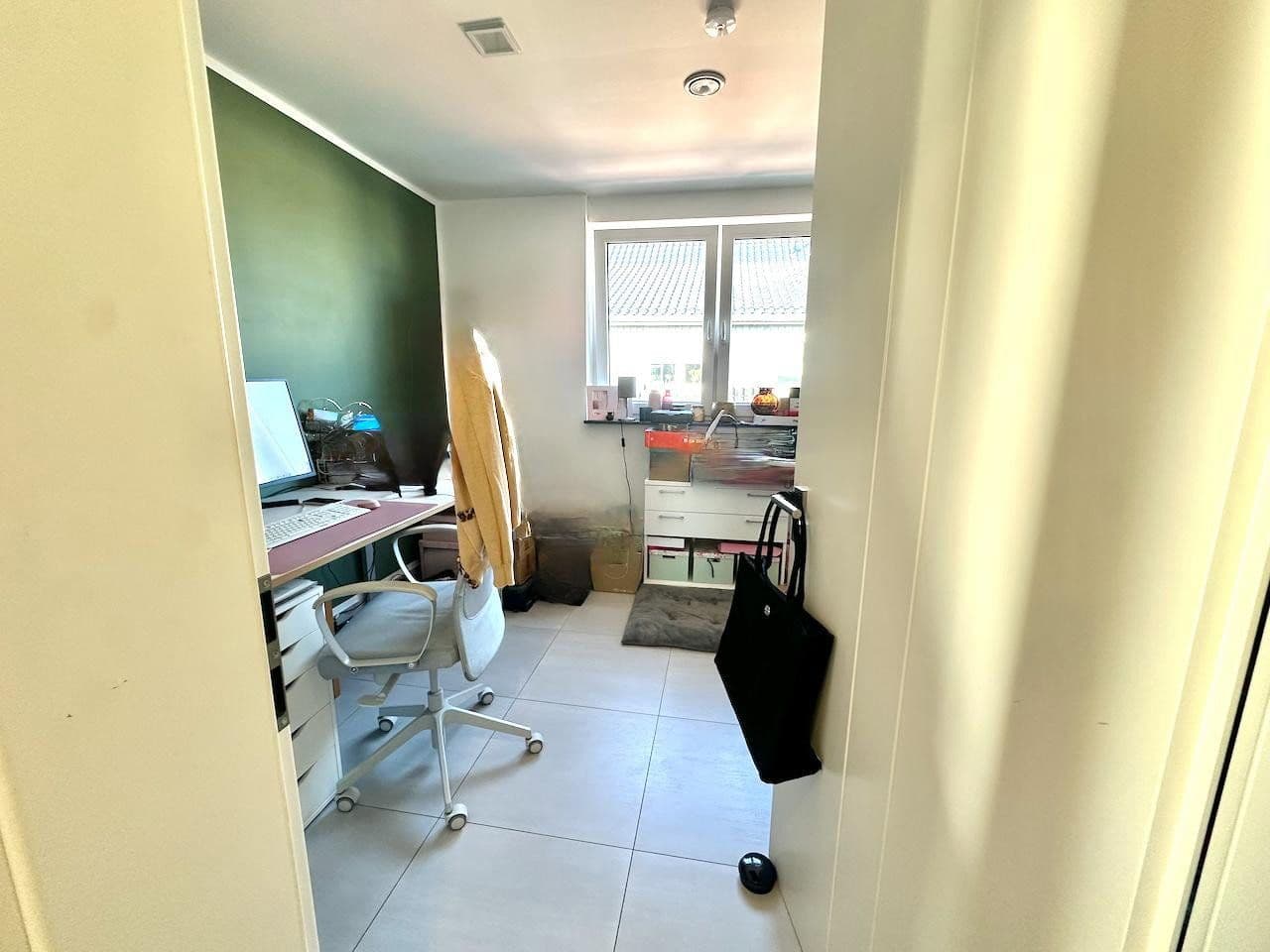 Prenájom bytu 4-izbový 126 m², Glückaufstraße 2D, Sarstedt, Dolné Sasko Prenájom bytu 4-izbový 126 m², Glückaufstraße 2D, Sarstedt, Dolné Sasko