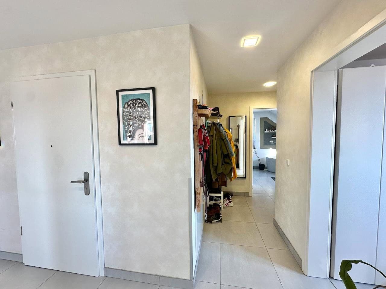 Prenájom bytu 4-izbový 126 m², Glückaufstraße 2D, Sarstedt, Dolné Sasko Prenájom bytu 4-izbový 126 m², Glückaufstraße 2D, Sarstedt, Dolné Sasko