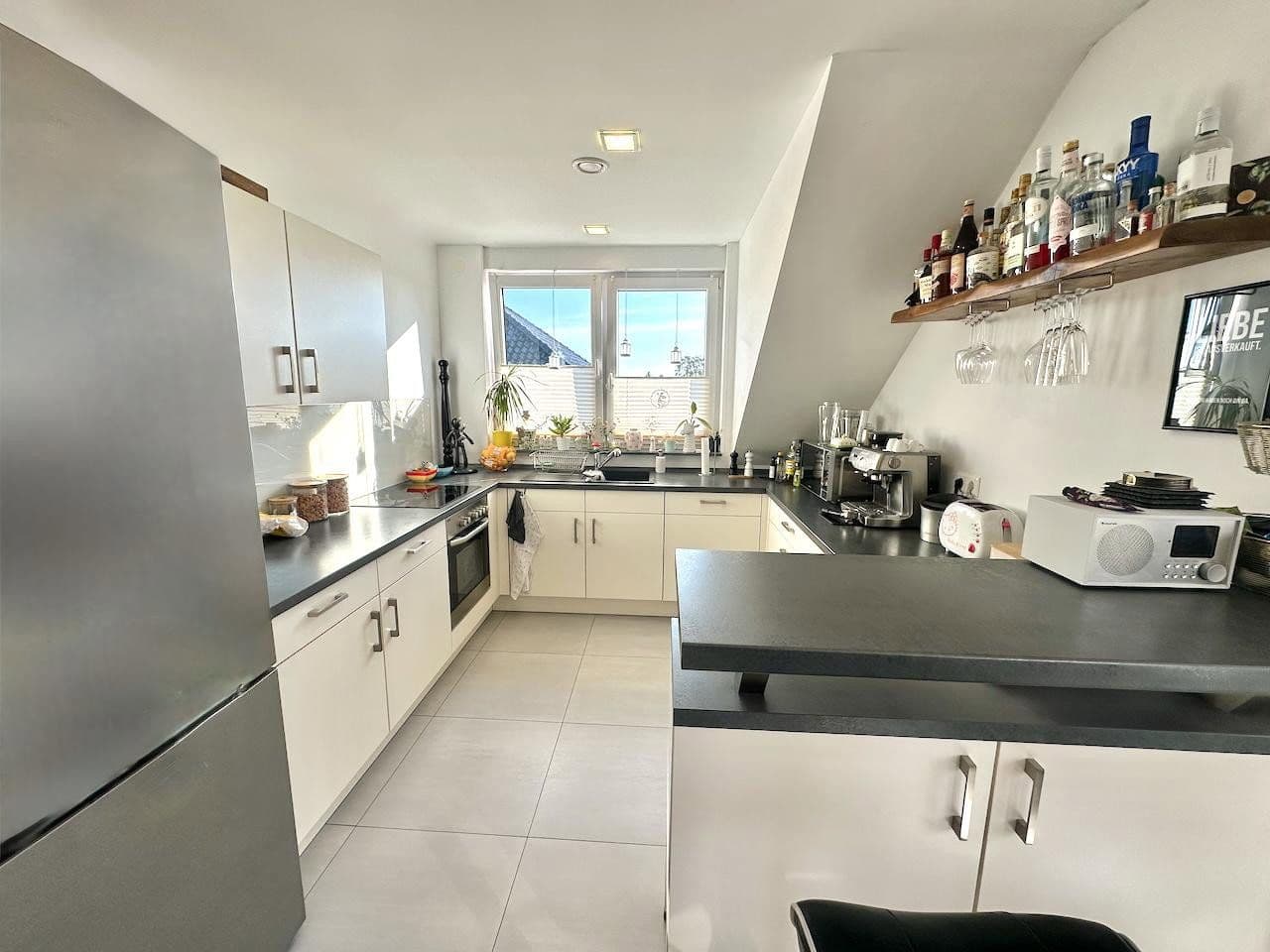 Prenájom bytu 4-izbový 126 m², Glückaufstraße 2D, Sarstedt, Dolné Sasko Prenájom bytu 4-izbový 126 m², Glückaufstraße 2D, Sarstedt, Dolné Sasko