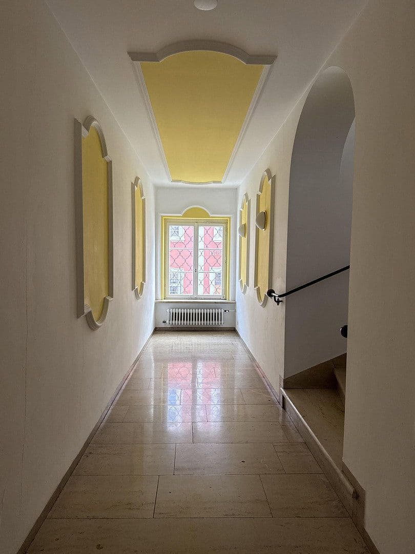 Prenájom kancelárie 125 m², Spitalstraße 17, Ellwangen (Jagst), Bádensko-Wurttembersko Prenájom kancelárie 125 m², Spitalstraße 17, Ellwangen (Jagst), Bádensko-Wurttembersko