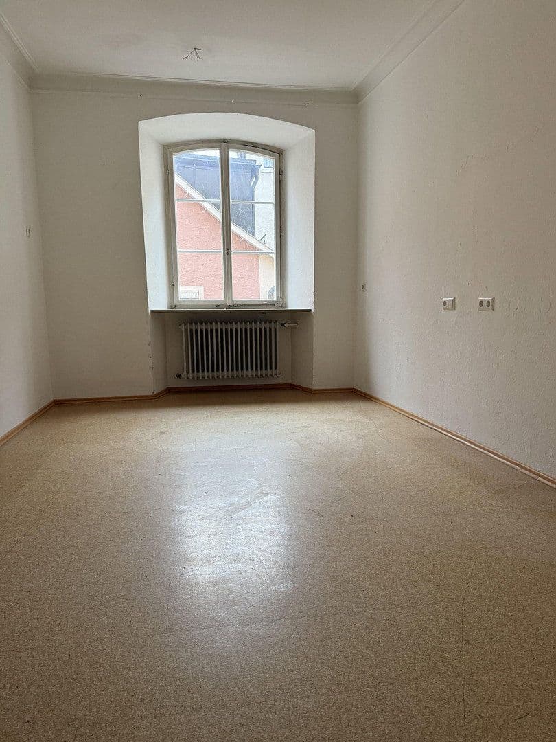 Prenájom kancelárie 125 m², Spitalstraße 17, Ellwangen (Jagst), Bádensko-Wurttembersko Prenájom kancelárie 125 m², Spitalstraße 17, Ellwangen (Jagst), Bádensko-Wurttembersko