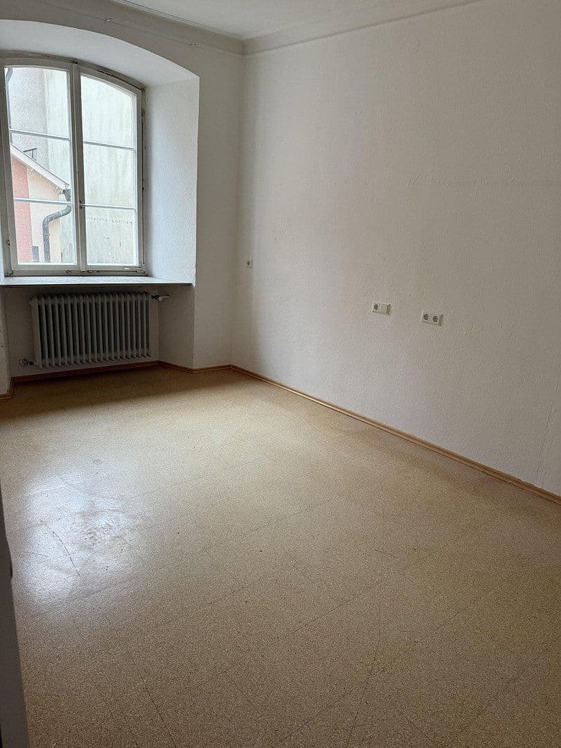Prenájom kancelárie 125 m², Spitalstraße 17, Ellwangen (Jagst), Bádensko-Wurttembersko Prenájom kancelárie 125 m², Spitalstraße 17, Ellwangen (Jagst), Bádensko-Wurttembersko
