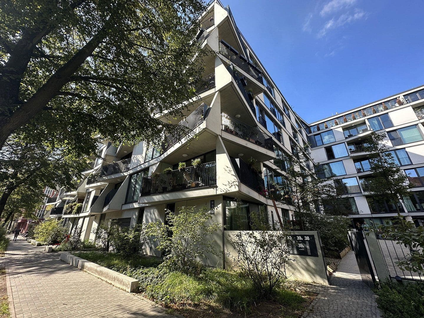 Predaj bytu 1-izbový 36 m², Berlin, Berlín Predaj bytu 1-izbový 36 m², Berlin, Berlín