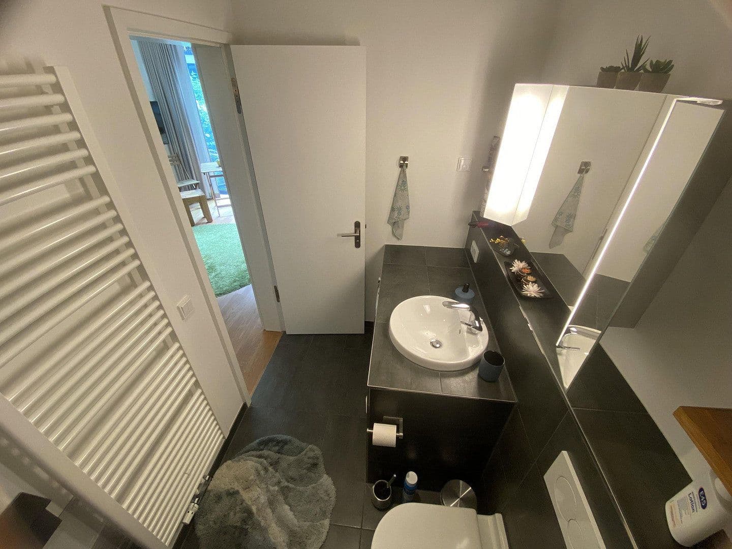 Predaj bytu 1-izbový 36 m², Berlin, Berlín Predaj bytu 1-izbový 36 m², Berlin, Berlín