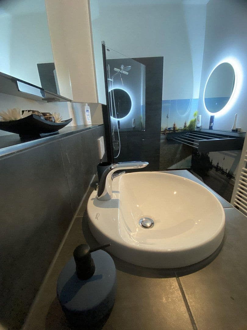 Predaj bytu 1-izbový 36 m², Berlin, Berlín Predaj bytu 1-izbový 36 m², Berlin, Berlín