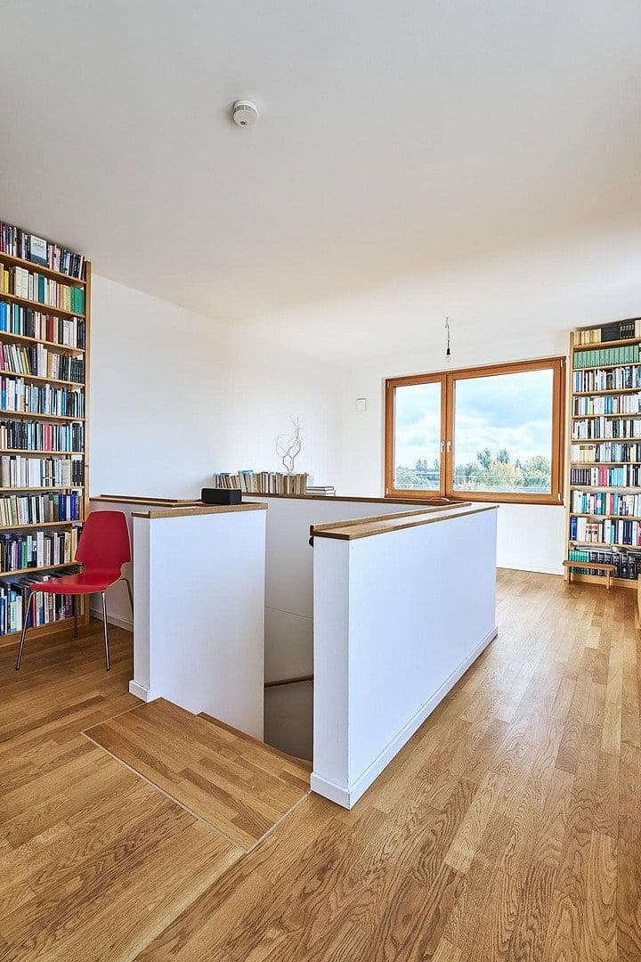 Predaj bytu 6-izbový 180 m², Berlin, Berlín Predaj bytu 6-izbový 180 m², Berlin, Berlín