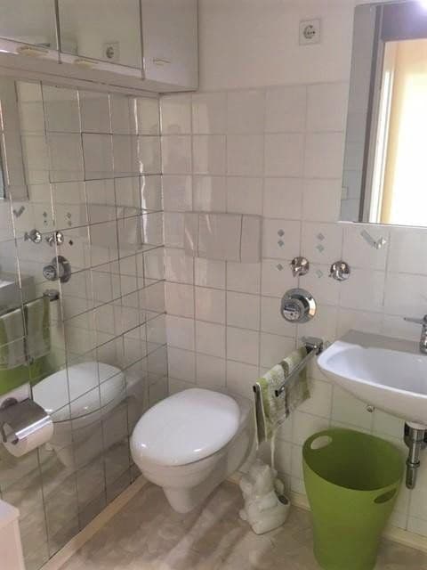 Prenájom bytu 2-izbový 67 m², München, Bavorsko Prenájom bytu 2-izbový 67 m², München, Bavorsko