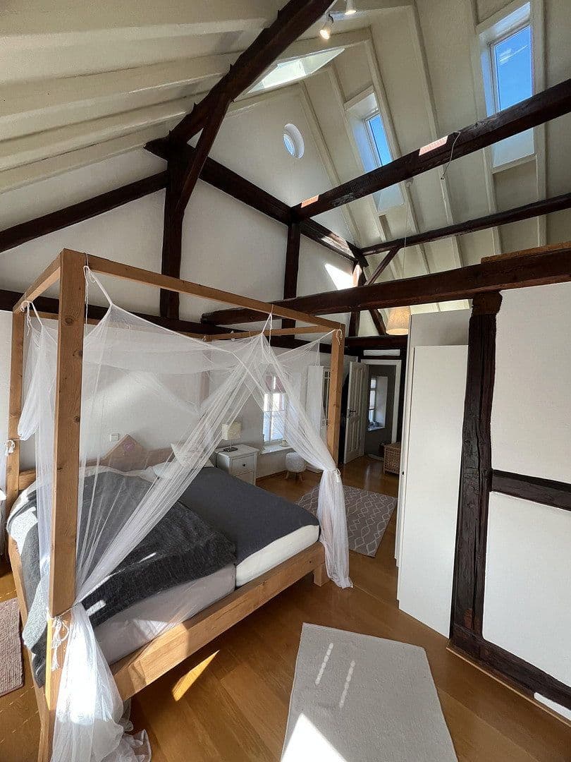 Predaj domu 342 m², pozemok 832 m², Hungen, Hesensko Predaj domu 342 m², pozemok 832 m², Hungen, Hesensko