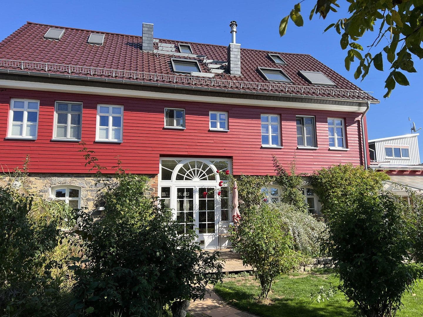 Predaj domu 342 m², pozemok 832 m², Hungen, Hesensko Predaj domu 342 m², pozemok 832 m², Hungen, Hesensko