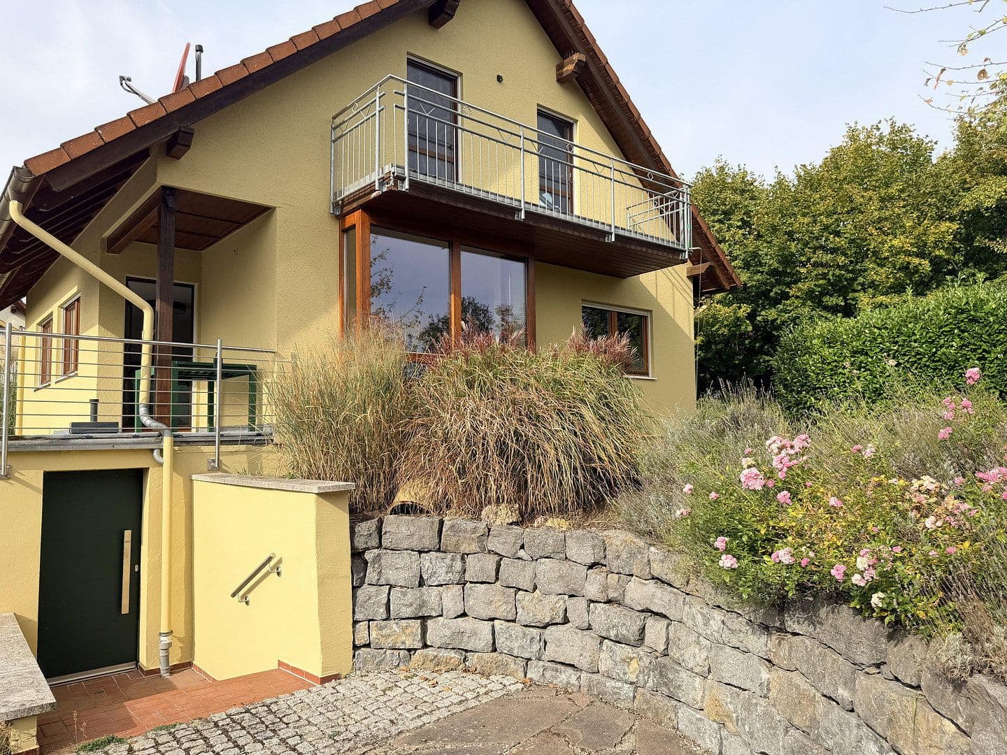 Predaj domu 125 m², pozemok 840 m², Lonnerstadt, Bavorsko Predaj domu 125 m², pozemok 840 m², Lonnerstadt, Bavorsko