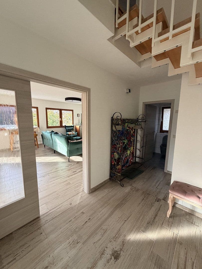 Predaj domu 125 m², pozemok 840 m², Lonnerstadt, Bavorsko Predaj domu 125 m², pozemok 840 m², Lonnerstadt, Bavorsko