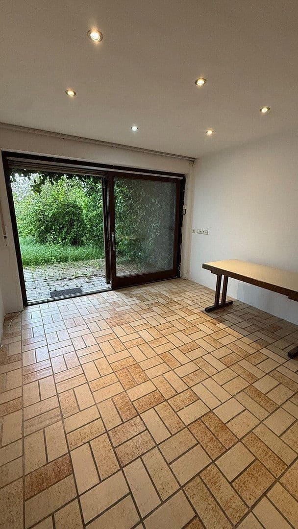 Predaj domu 340 m², pozemok 980 m², Donauwörth, Bavorsko Predaj domu 340 m², pozemok 980 m², Donauwörth, Bavorsko