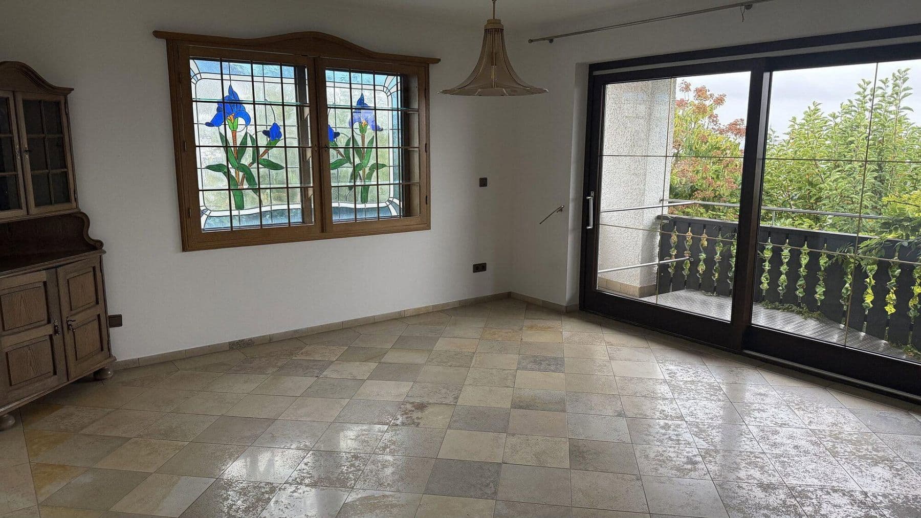 Predaj domu 340 m², pozemok 980 m², Donauwörth, Bavorsko Predaj domu 340 m², pozemok 980 m², Donauwörth, Bavorsko