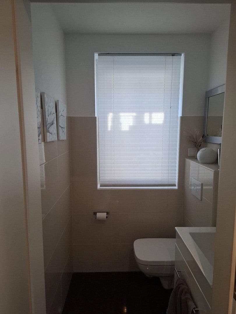 Predaj domu 115 m², pozemok 400 m², Ronnenberg, Dolné Sasko Predaj domu 115 m², pozemok 400 m², Ronnenberg, Dolné Sasko