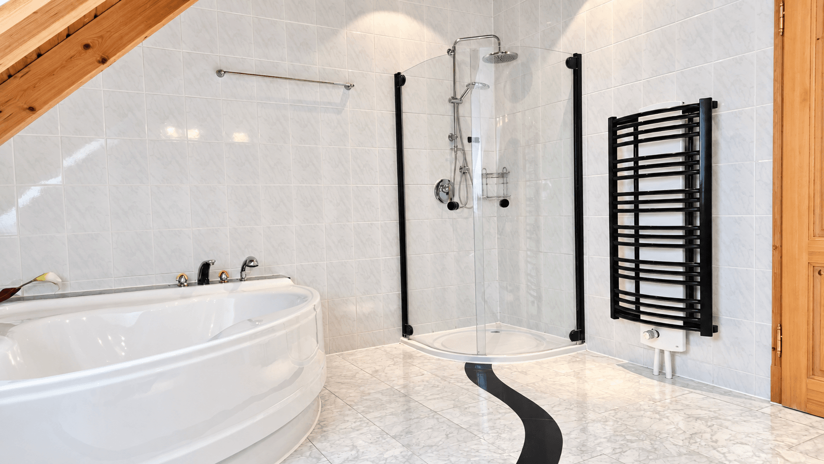 Predaj domu 242 m², pozemok 815 m², Burgoberbach, Bavorsko Predaj domu 242 m², pozemok 815 m², Burgoberbach, Bavorsko