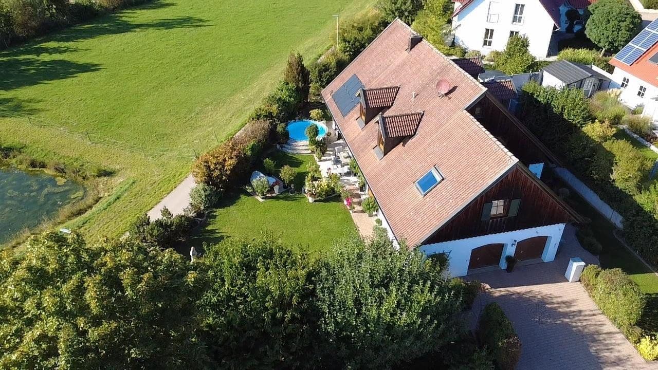 Predaj domu 242 m², pozemok 815 m², Burgoberbach, Bavorsko Predaj domu 242 m², pozemok 815 m², Burgoberbach, Bavorsko