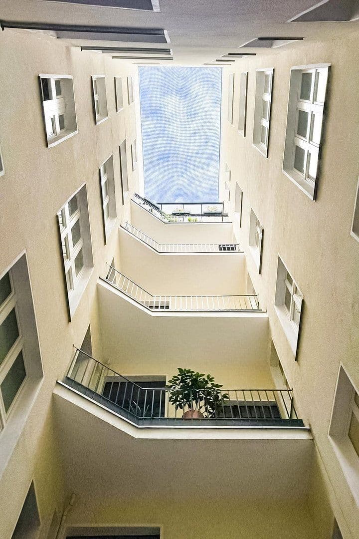 Predaj bytu 4-izbový 214 m², Berlin, Berlín Predaj bytu 4-izbový 214 m², Berlin, Berlín
