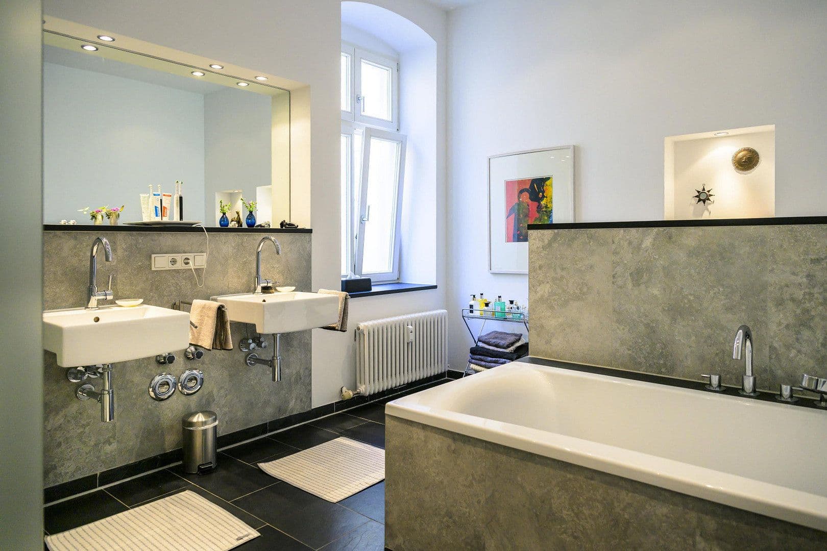 Predaj bytu 4-izbový 214 m², Berlin, Berlín Predaj bytu 4-izbový 214 m², Berlin, Berlín