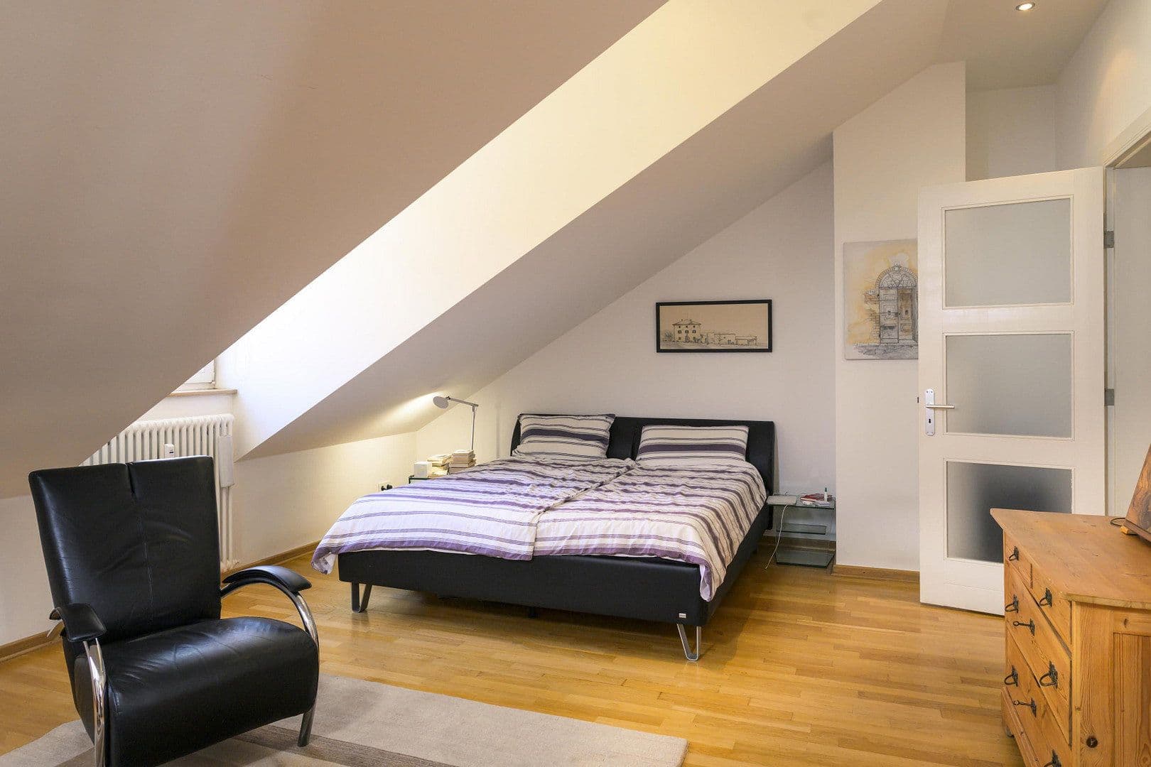 Predaj bytu 4-izbový 214 m², Berlin, Berlín Predaj bytu 4-izbový 214 m², Berlin, Berlín