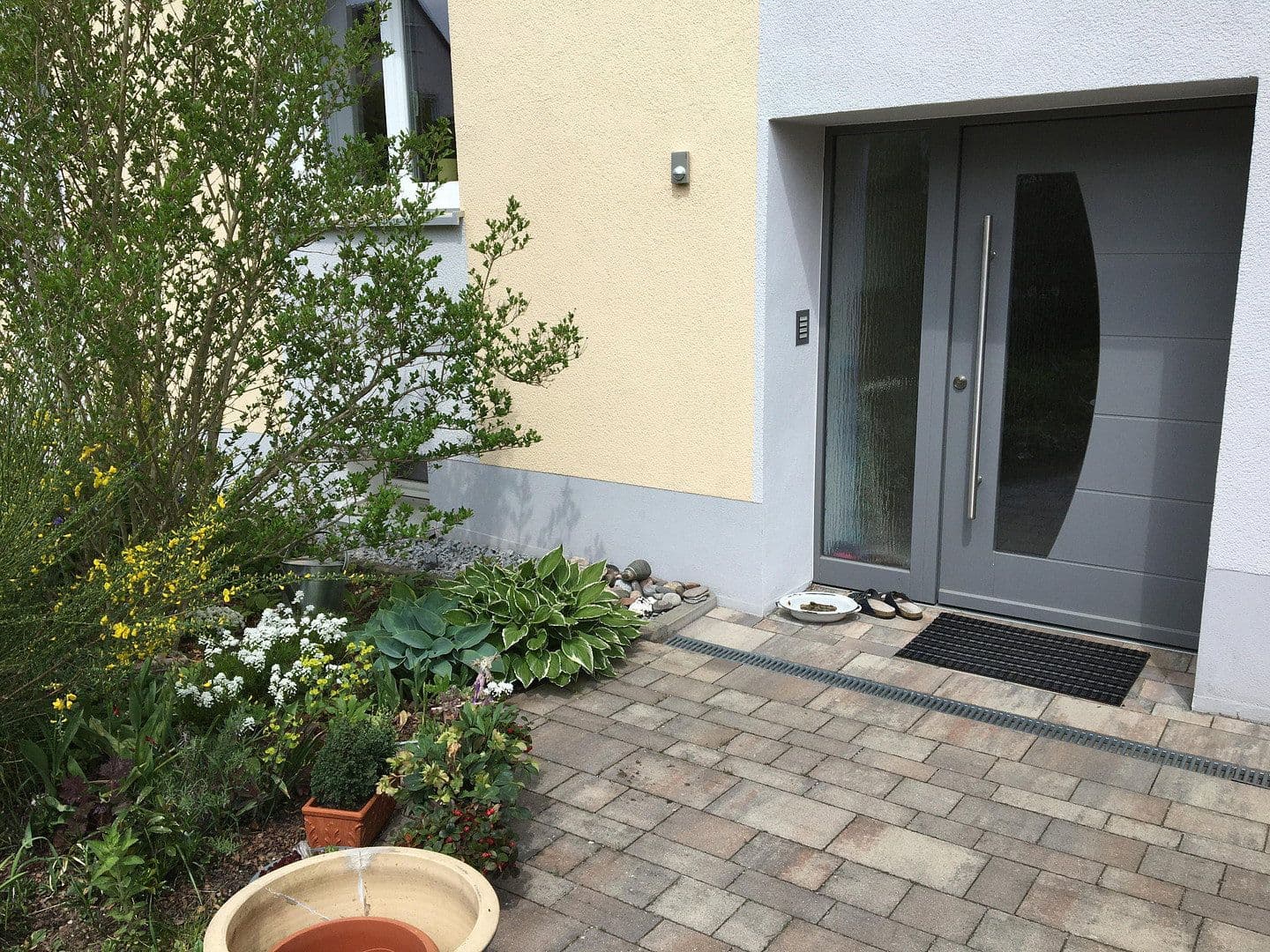 Predaj domu 271 m², pozemok 696 m², Roßtal, Bavorsko Predaj domu 271 m², pozemok 696 m², Roßtal, Bavorsko