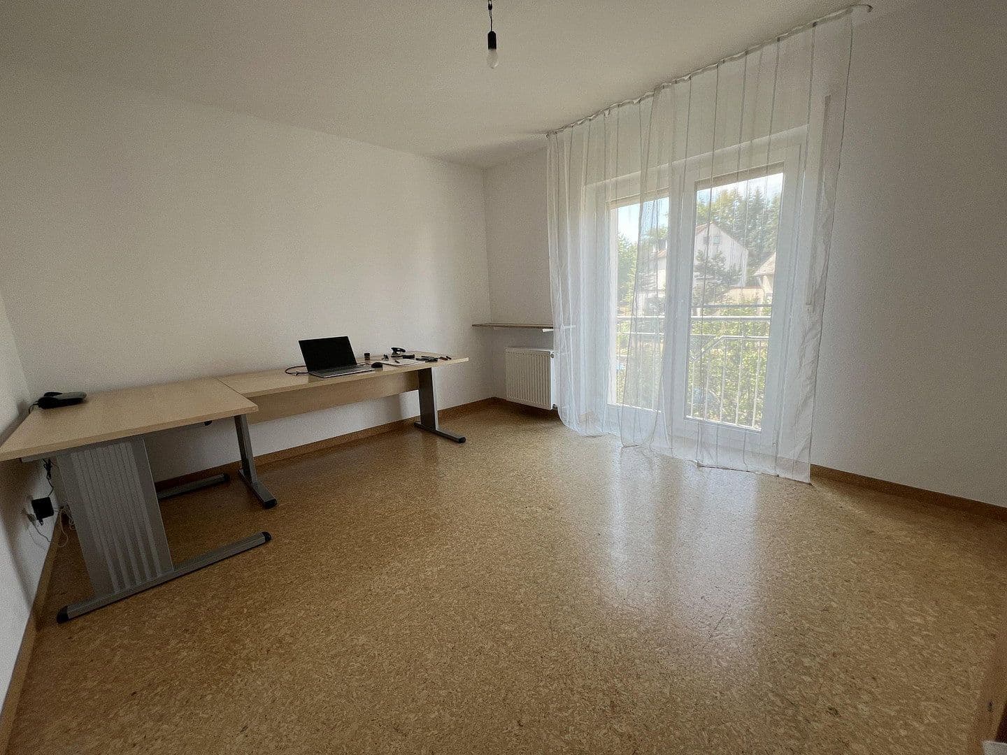 Predaj domu 271 m², pozemok 696 m², Roßtal, Bavorsko Predaj domu 271 m², pozemok 696 m², Roßtal, Bavorsko