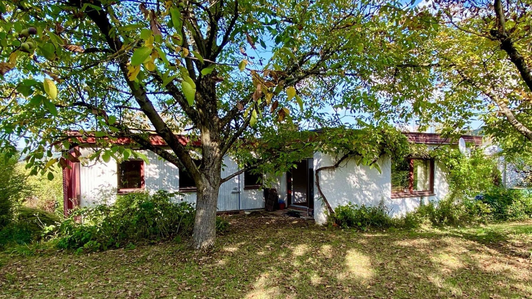 Predaj domu 196 m², pozemok 722 m², Pommernweg 10, Oberstenfeld, Bádensko-Wurttembersko Predaj domu 196 m², pozemok 722 m², Pommernweg 10, Oberstenfeld, Bádensko-Wurttembersko