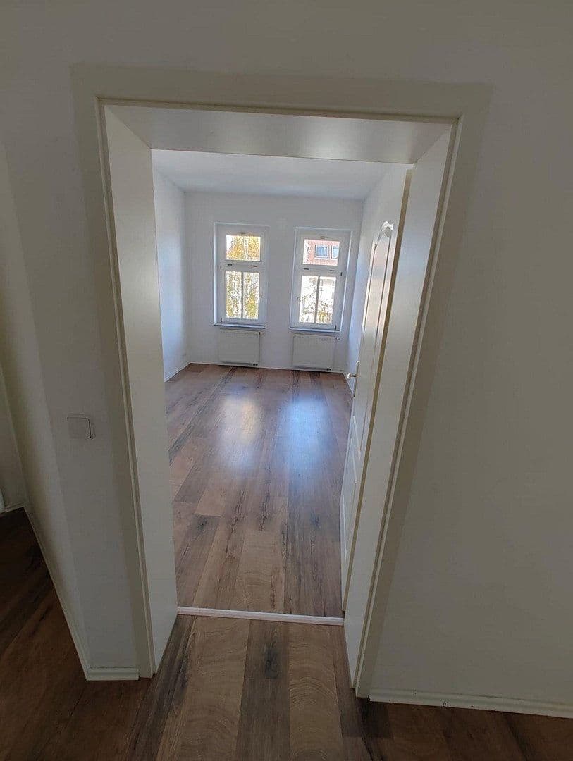 Prenájom bytu 3-izbový 88 m², Heinrich - Budde Straße 16, Leipzig, Sasko Prenájom bytu 3-izbový 88 m², Heinrich - Budde Straße 16, Leipzig, Sasko