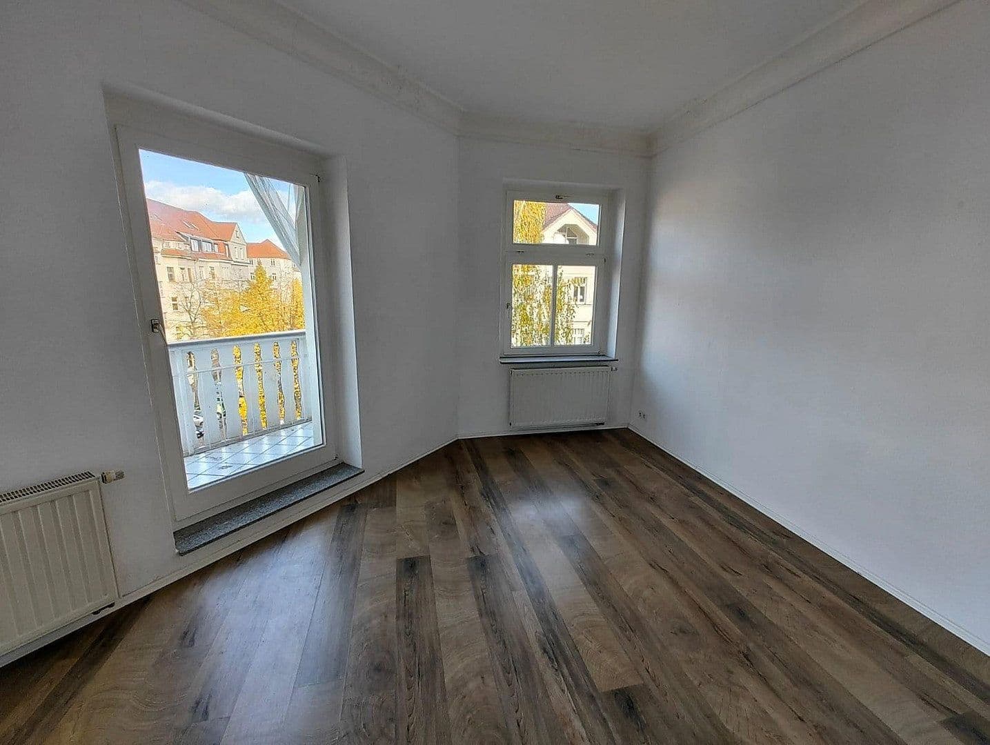 Prenájom bytu 3-izbový 88 m², Heinrich - Budde Straße 16, Leipzig, Sasko Prenájom bytu 3-izbový 88 m², Heinrich - Budde Straße 16, Leipzig, Sasko