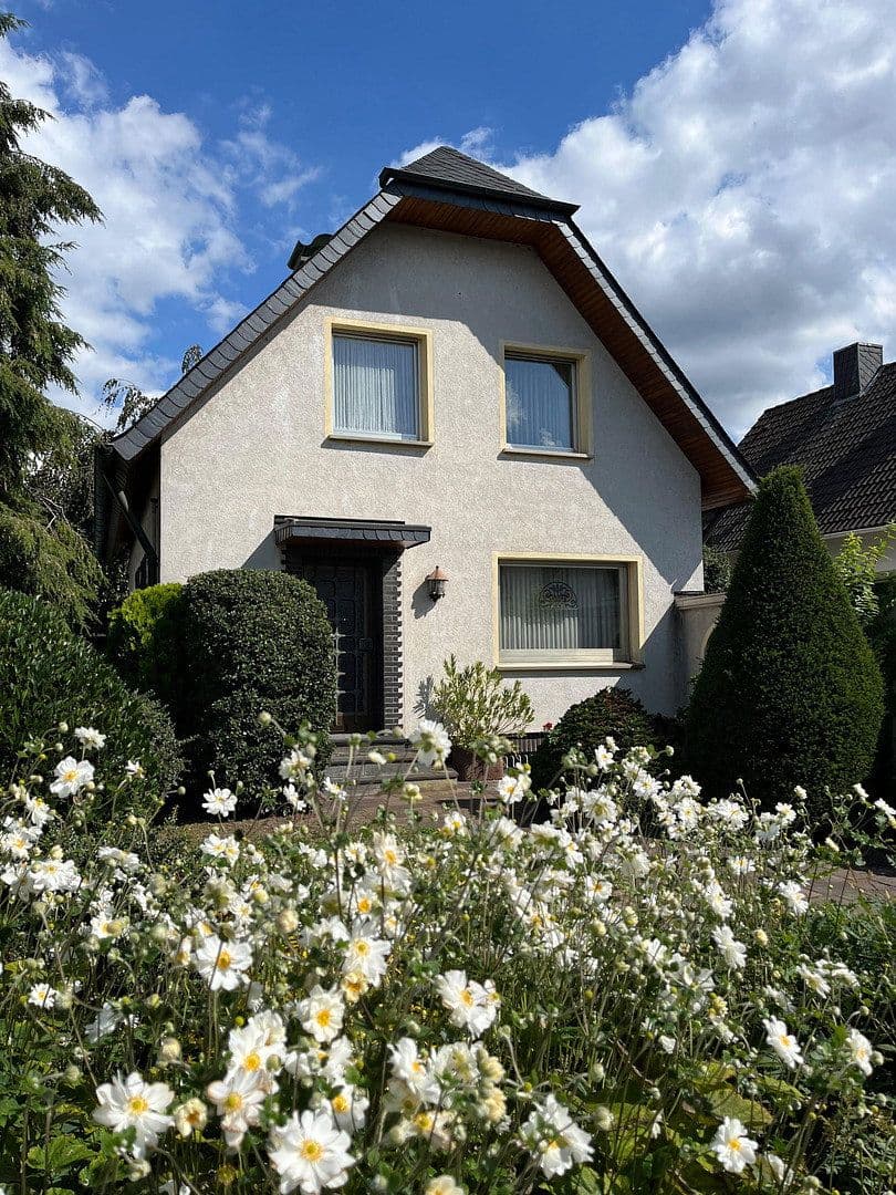 Predaj domu 110 m², pozemok 368 m², Köln-Pesch, Severné Porýnie - Westfálsko Predaj domu 110 m², pozemok 368 m², Köln-Pesch, Severné Porýnie - Westfálsko